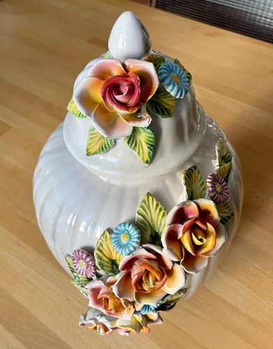 Vaso ceramica marchiato - in,